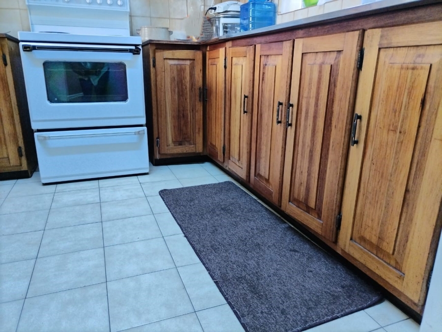 2 Bedroom Property for Sale in Rustenburg Central North West
